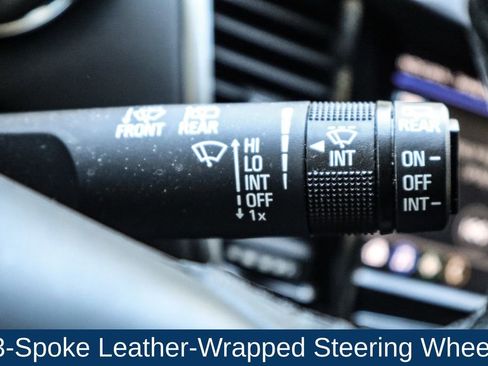 Used 2020 Chevrolet Trax LT w/ Sun & Sound Package image 25