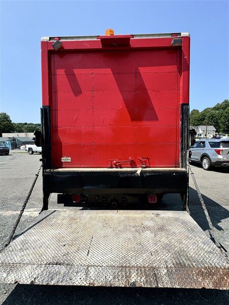 Used 2016 Ford F550 Luxury RWD image 8