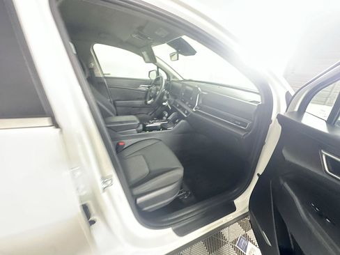 Used 2024 Kia Sportage LX image 28