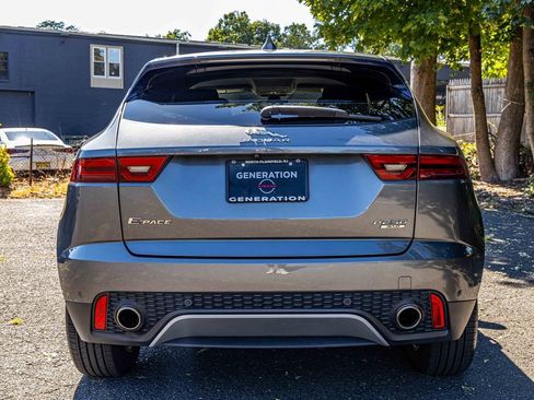 Used 2018 Jaguar E-PACE S image 5