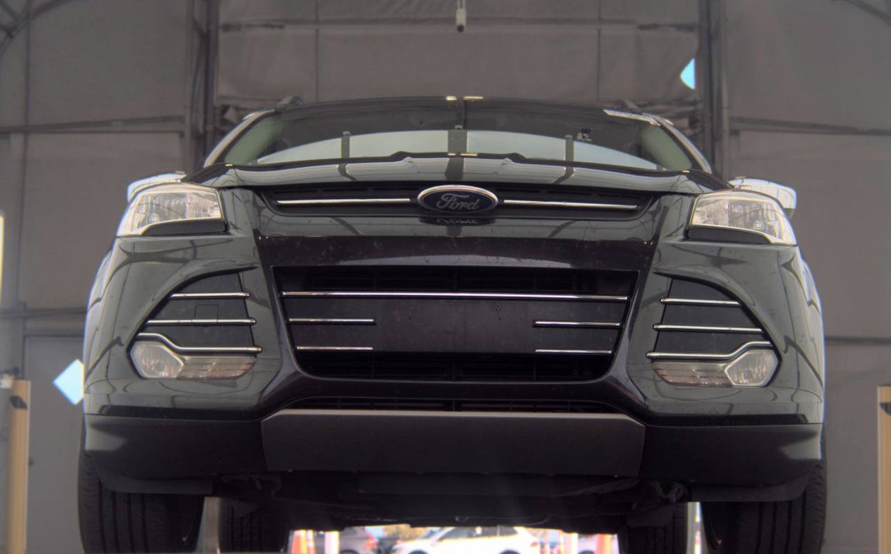 Used 2015 Ford Escape SE w/ SE Chrome Package AWD/4WD image 3