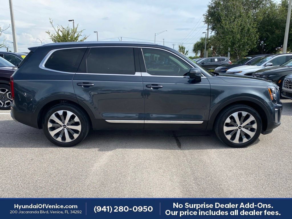 Used 2022 Kia Telluride EX w/ EX Premium Package FWD image 46