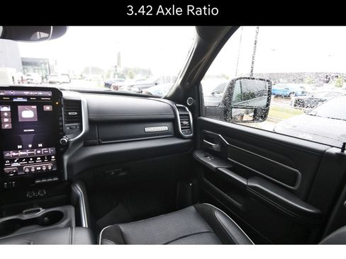 Used 2025 RAM 3500 Laramie AWD/4WD image 12