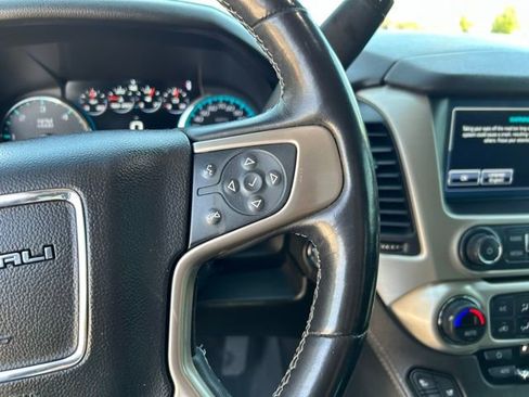 Used 2019 GMC Yukon Denali w/ Denali Ultimate Package image 22