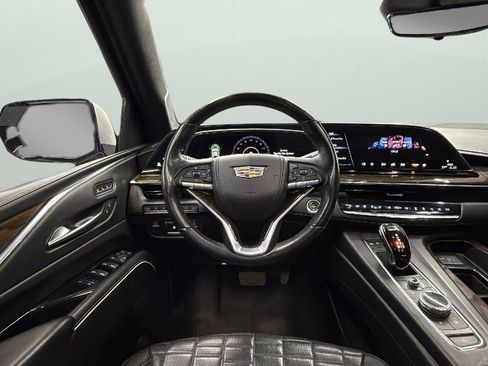 Used 2021 Cadillac Escalade Sport Platinum image 13