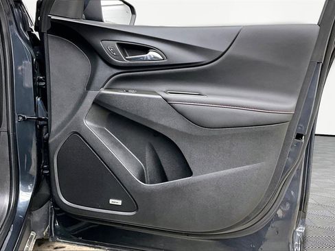 Used 2023 Chevrolet Equinox RS w/ RS Leather Package image 24