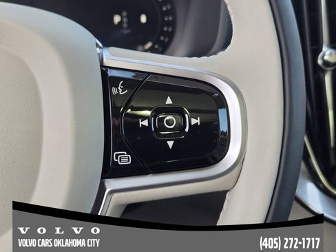Used 2026 Volvo XC90 B6 Ultra image 28