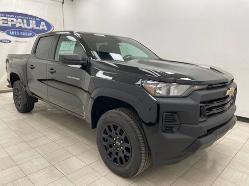 New 2026 Chevrolet Colorado W/T image 1
