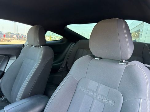 Used 2019 Ford Mustang Coupe w/ Equipment Group 101A RWD image 12