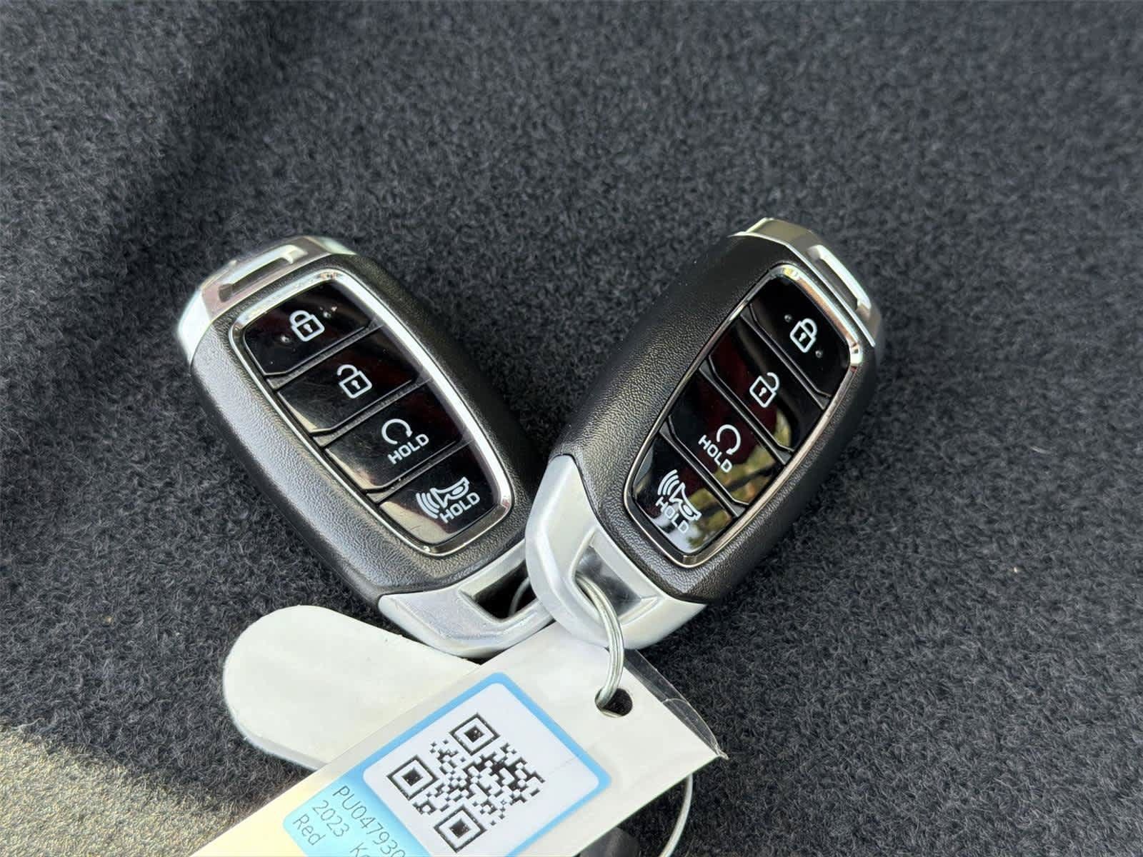 Used 2023 Hyundai Kona Limited AWD/4WD image 22