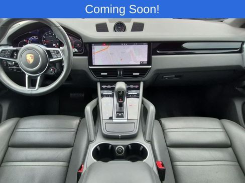 Used 2020 Porsche Cayenne AWD/4WD image 15