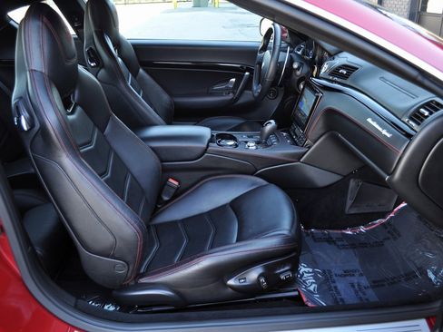 Used 2018 Maserati GranTurismo Sport image 38