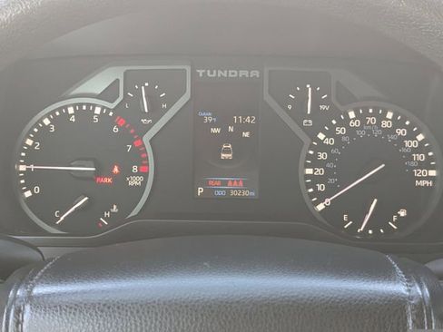 Used 2022 Toyota Tundra SR image 33