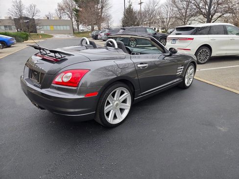 Used 2005 Chrysler Crossfire Limited image 6