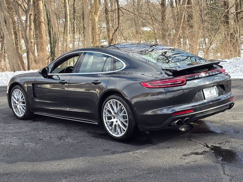 Used 2017 Porsche Panamera 4S w/ Premium Package Plus image 4