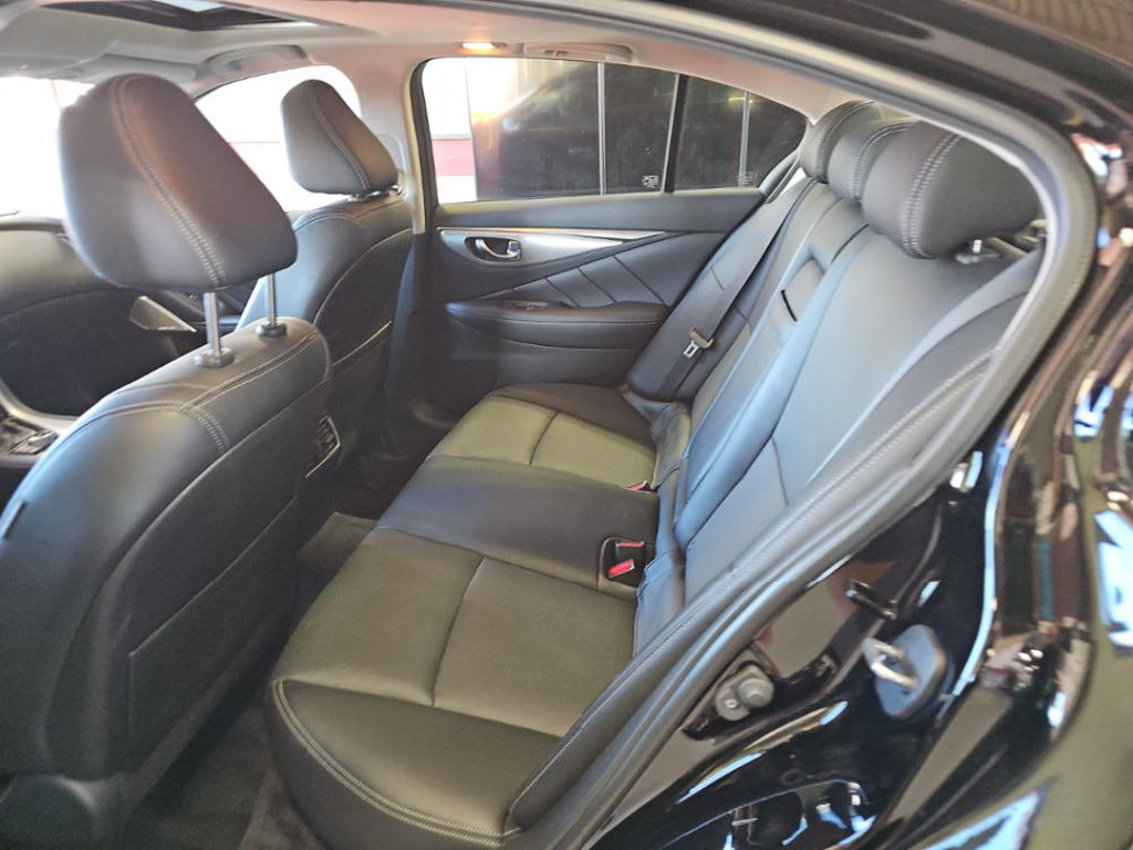 Used 2024 INFINITI Q50 Luxe AWD/4WD image 10