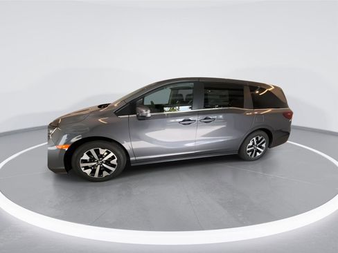 New 2025 Honda Odyssey EX-L image 4