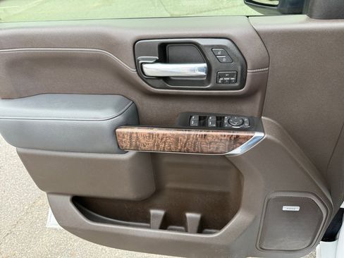Used 2021 GMC Sierra 2500 Denali w/ Denali Ultimate Package image 29