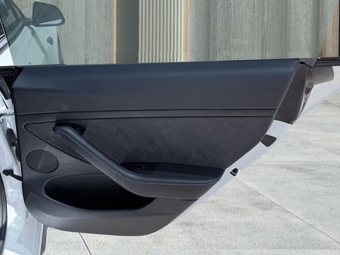 Used 2023 Tesla Model 3 Standard Range RWD image 30