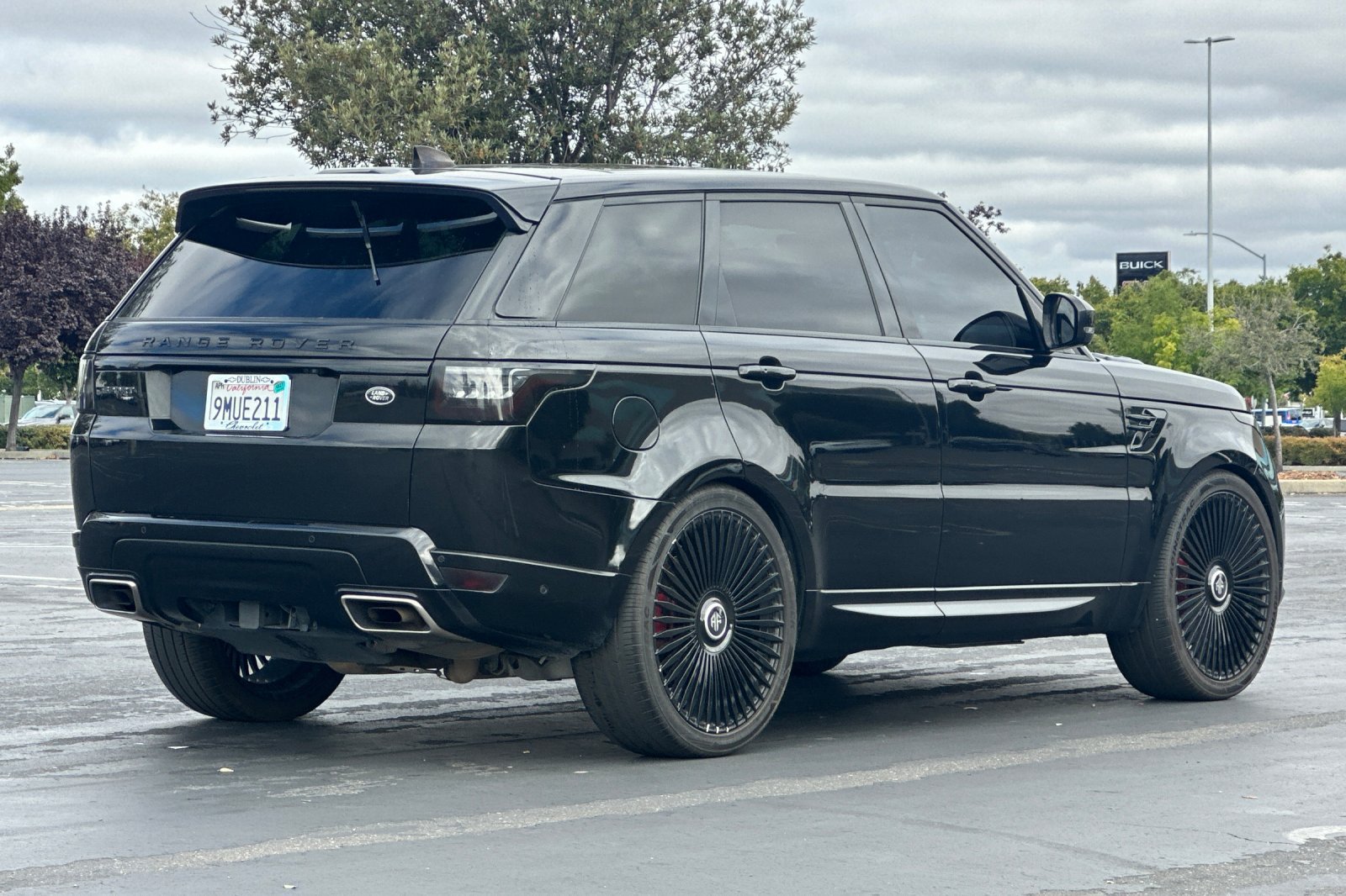 Used 2022 Land Rover Range Rover Sport HST AWD/4WD image 4
