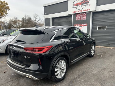 Used 2019 INFINITI QX50 Essential w/ Premium Heat Package image 8