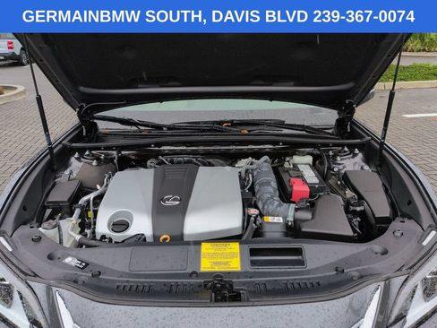 Used 2024 Lexus ES 350 w/ Premium Package FWD image 14