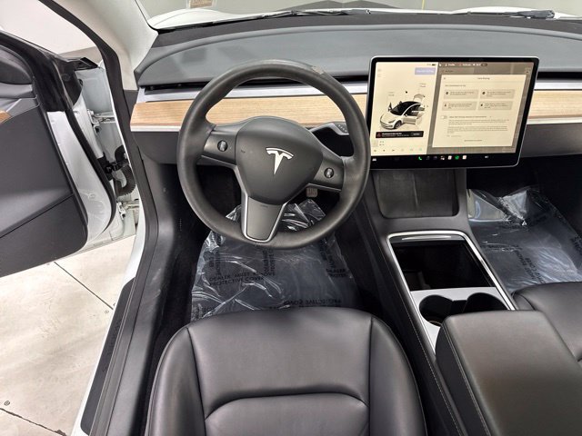 Used 2023 Tesla Model 3 Standard Range RWD image 17