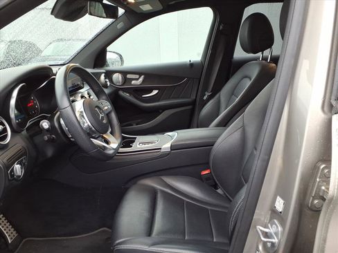 Used 2020 Mercedes-Benz GLC 300 image 17
