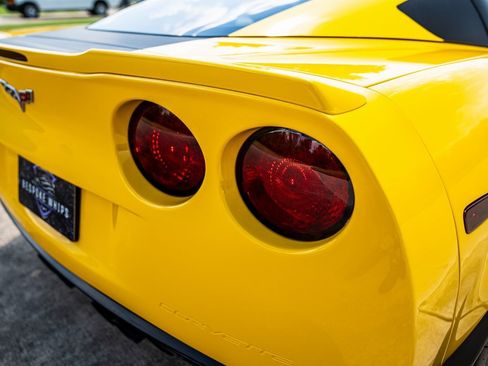 Used 2006 Chevrolet Corvette Z06 w/ Preferred Equipment Group image 57