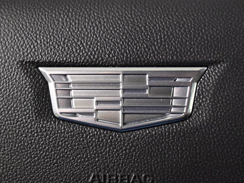 Certified 2024 Cadillac Lyriq Luxury AWD/4WD image 36