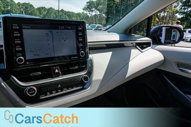 Used 2021 Toyota Corolla LE FWD image 25
