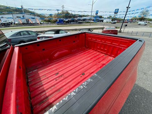 Used 2016 Chevrolet Colorado W/T RWD image 15