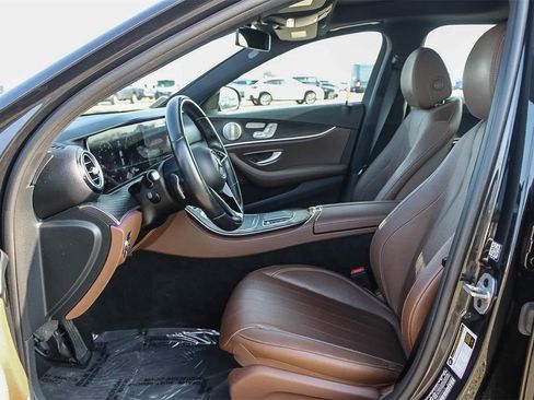 Used 2021 Mercedes-Benz E 350 Sedan w/ Premium Package image 24