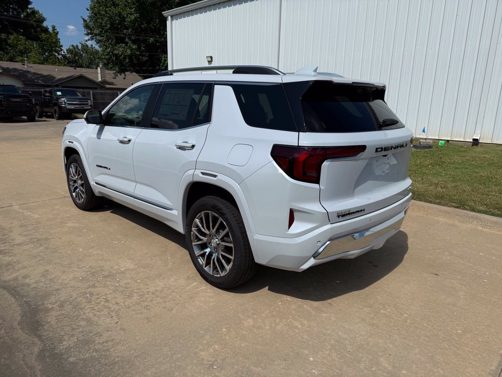 New 2026 GMC Terrain Denali w/ LPO, Black Badging Package AWD/4WD image 3