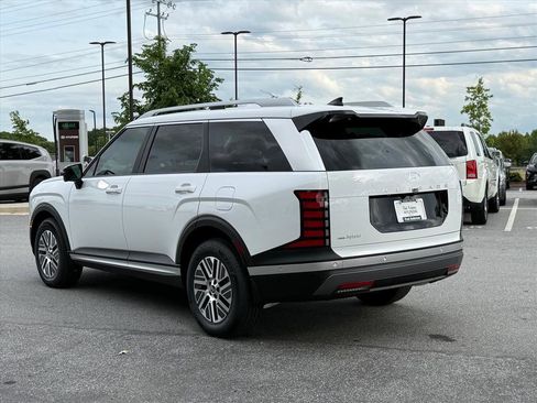 New 2026 Hyundai Palisade SEL Premium FWD image 5