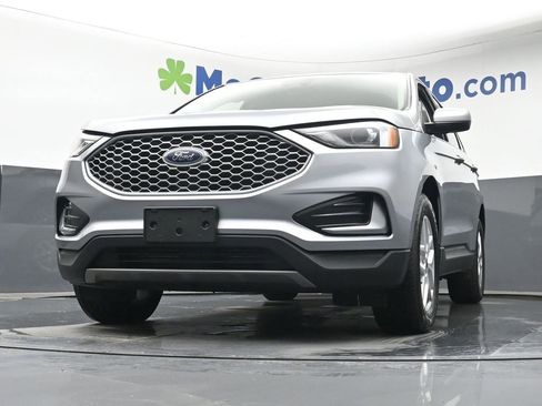 Used 2024 Ford Edge SEL AWD/4WD image 7