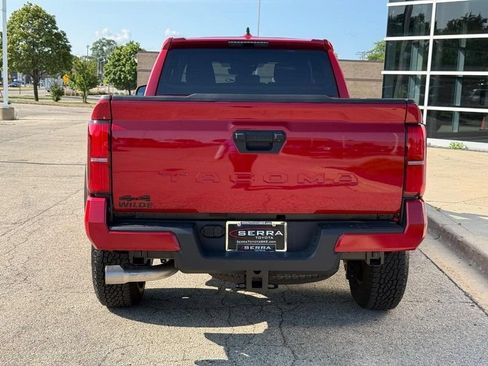Used 2024 Toyota Tacoma TRD Off-Road AWD/4WD image 4