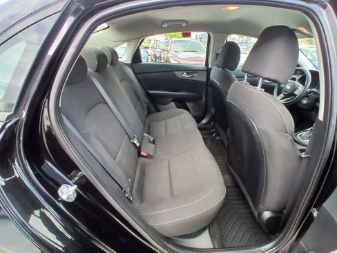 Used 2020 Kia Forte Sedan FWD image 13