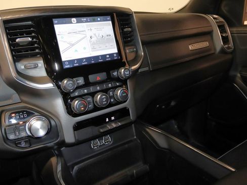 Used 2024 RAM 1500 Laramie AWD/4WD image 57