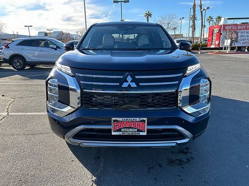 New 2026 Mitsubishi Outlander SE image 6