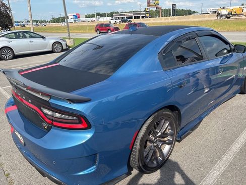 Used 2023 Dodge Charger Scat Pack RWD image 10