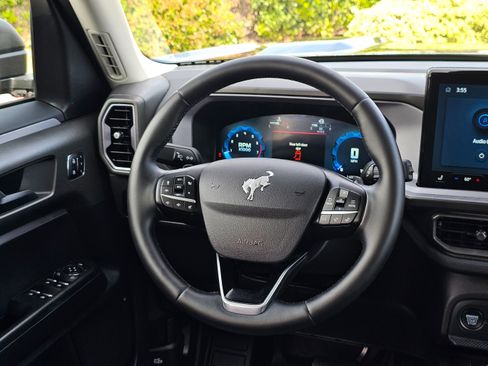 Used 2025 Ford Bronco Sport Badlands image 22