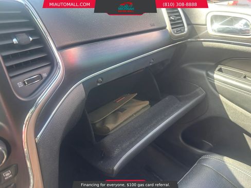Used 2014 Jeep Grand Cherokee Limited w/ Luxury Group II AWD/4WD image 17