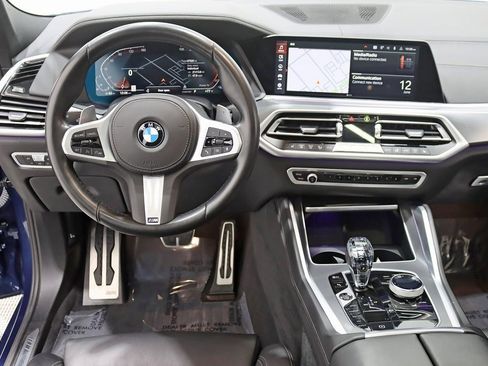 Used 2022 BMW X6 xDrive40i w/ M Sport Package image 14