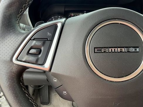 Used 2018 Chevrolet Camaro SS RWD image 28