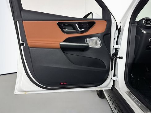 New 2026 Mercedes-Benz GLC 300 image 20