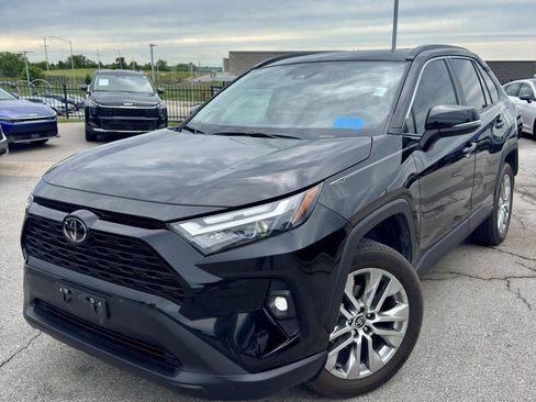 Used 2024 Toyota RAV4 XLE Premium w/ Weather Package AWD/4WD image 1