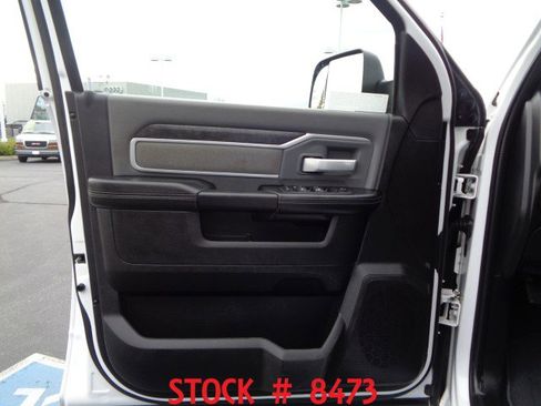 Used 2022 RAM 3500 Big Horn image 14