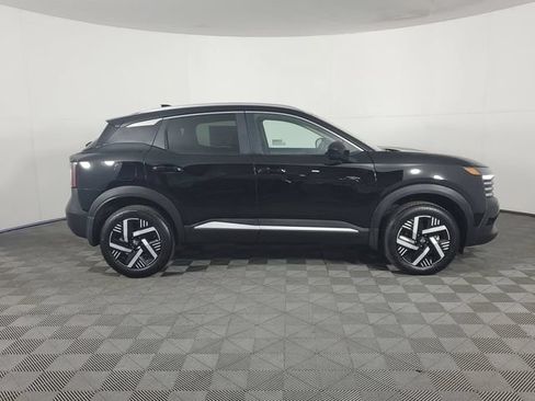 New 2026 Nissan Kicks SV FWD image 8