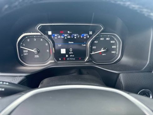 Used 2021 GMC Yukon Denali w/ Denali Premium Package AWD/4WD image 32